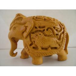 Wooden Elephant Sculpture (2.5 Inch)